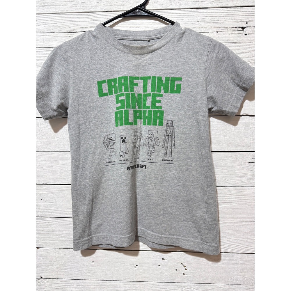 Uniqlo UT Minecraft Boys Heather Gray Graphic Tee Crafting Since Alpha Size 9-10